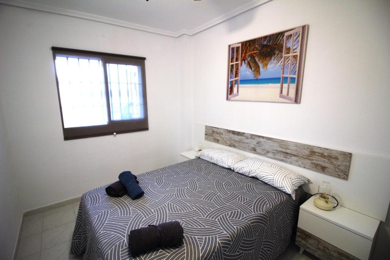 Apartamento Con Piscina En Urbanizacion Parquemar, La Mata, Torrevieja Aq-153 La Mata (Torrevieja) Esterno foto